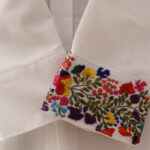 Guayabera en lino, con una tira bordada a mano de San Antonino - Imagen 2