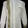 Guayabera en lino, con una tira bordada a mano de San Antonino