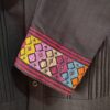 Guayabera en lino, con una tira bordada a mano de Amuzgos - Imagen 2