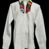 Guayabera en lino, con pechera bordada a mano de Jalapa de Díaz