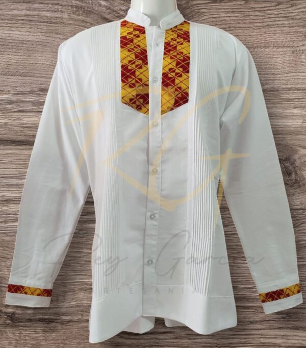 Guayabera en lino, con pechera de cadenilla del Istmo de Tehuantepec - Imagen 2