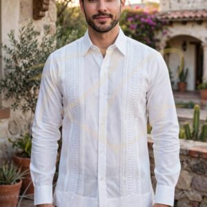 Guayabera ejecutiva en lino, con aplicaciones de espiga