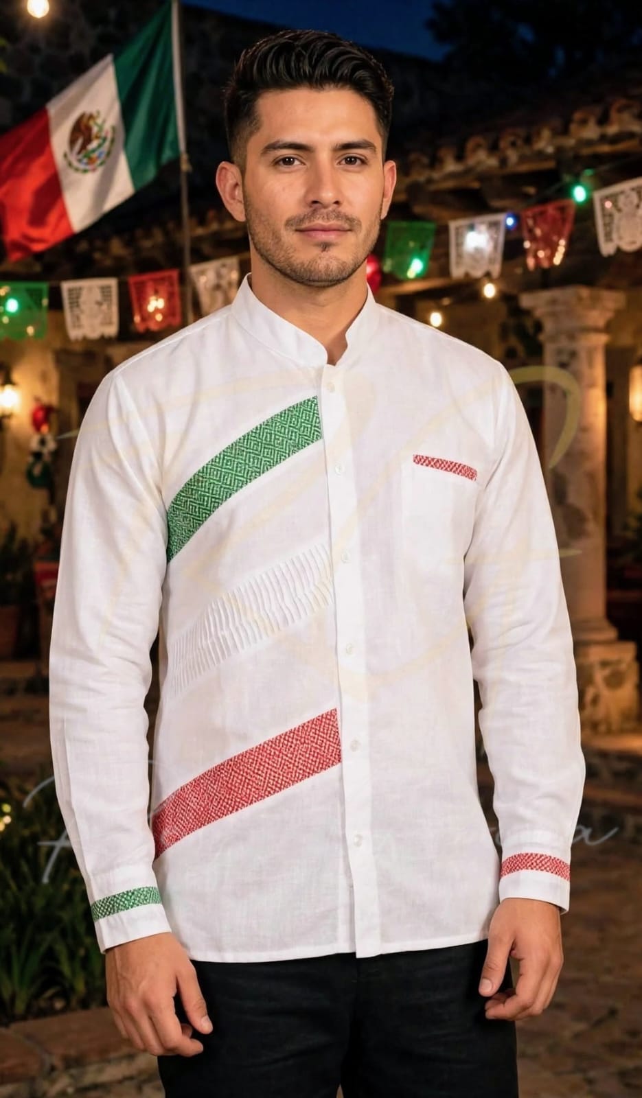 Camisa en lino, con aplicaciones de labrado de cocol tricolor
