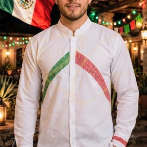 Camisa en lino, con aplicaciones de labrado de cocol tricolor